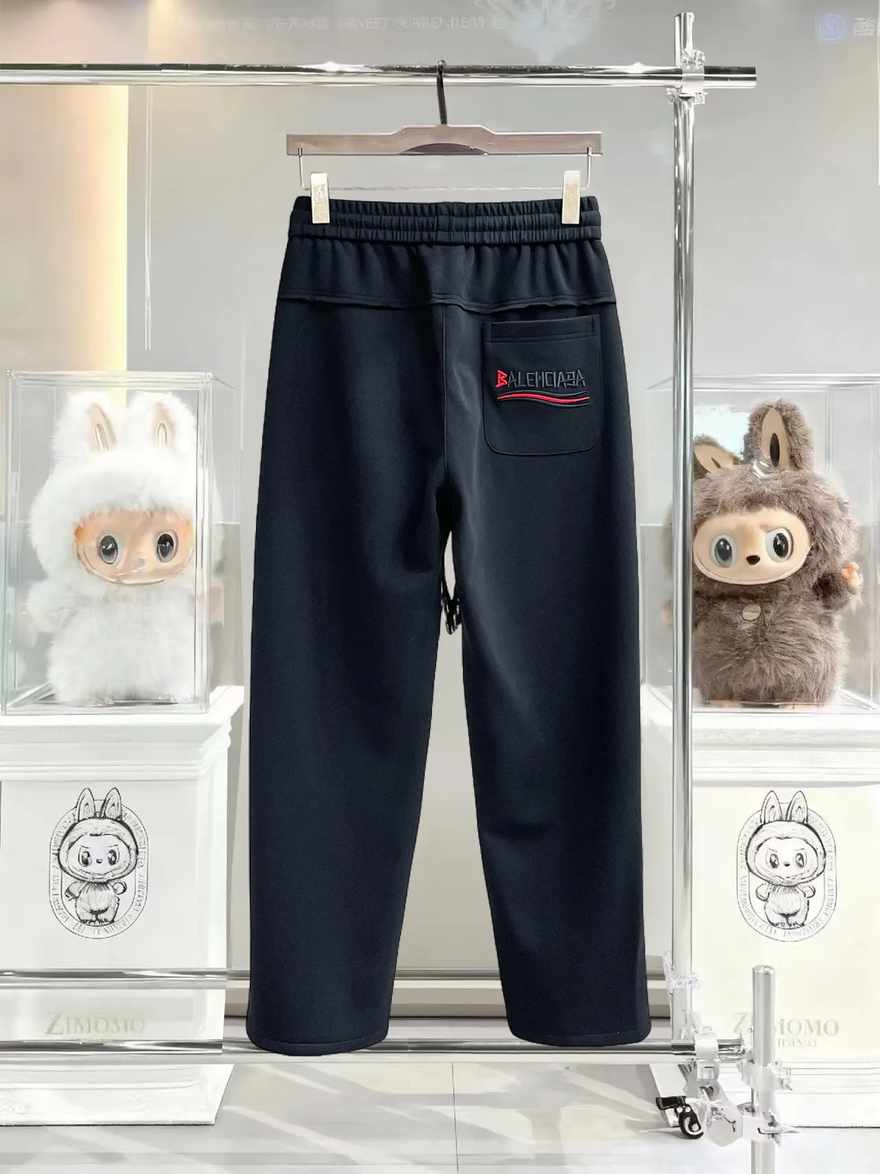 Balenciaga [High Version] 2026 Autumn and Winter latest products, available at counters at the same time, Original product, fashionable casual trousers and casual trousers, using imported original fabrics, top-grade embroidery 🪡 craft letter pattern logo, original hardware accessories decoration, simple yet fashionable, fashionable and handsome upper body, Sizes: M-3XL